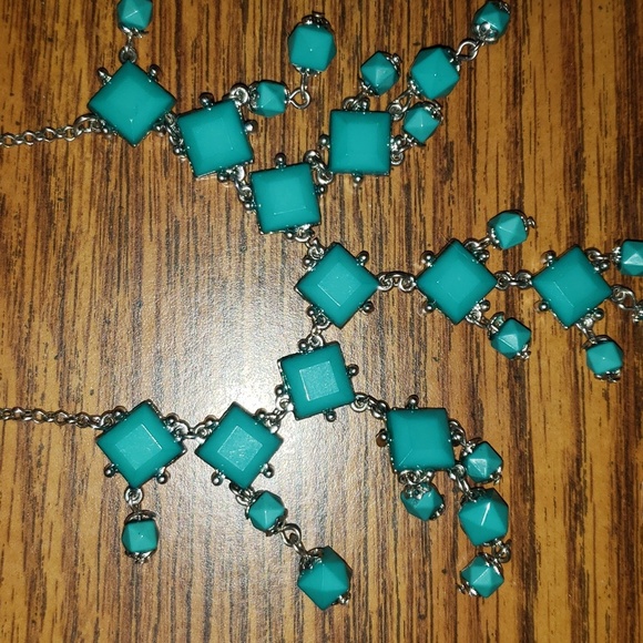 Necklace & Earring Set NWOT - Picture 3 of 4